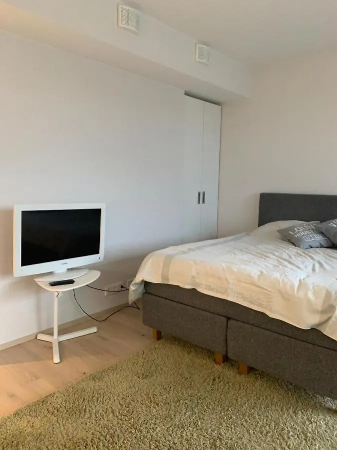 Sea View Lux Kalasatama Romantic Studio - Balcony & Coffee& Tee, Wifi, Gym &Sauna Helsinki Apartment